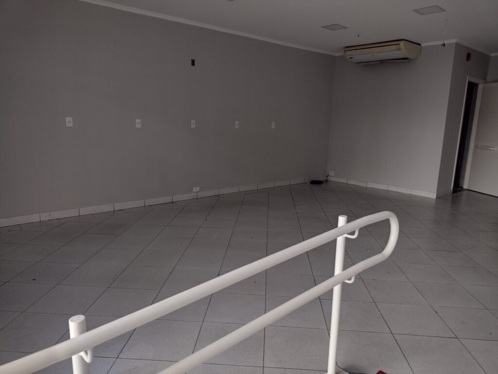Salão Comercial/ Sala para locação no Centro