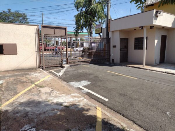 Casa a venda em Cond. Fechado Zona Norte