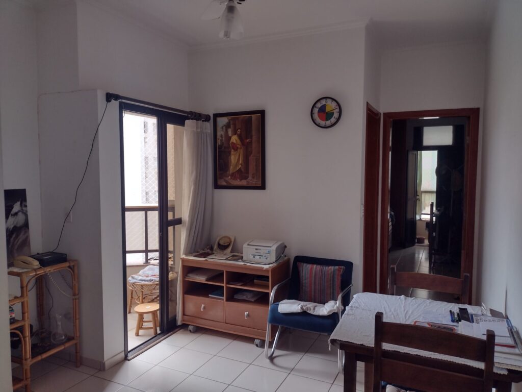 Vende-se Apto de 1 dormitório na Redentora $ 200.000,00