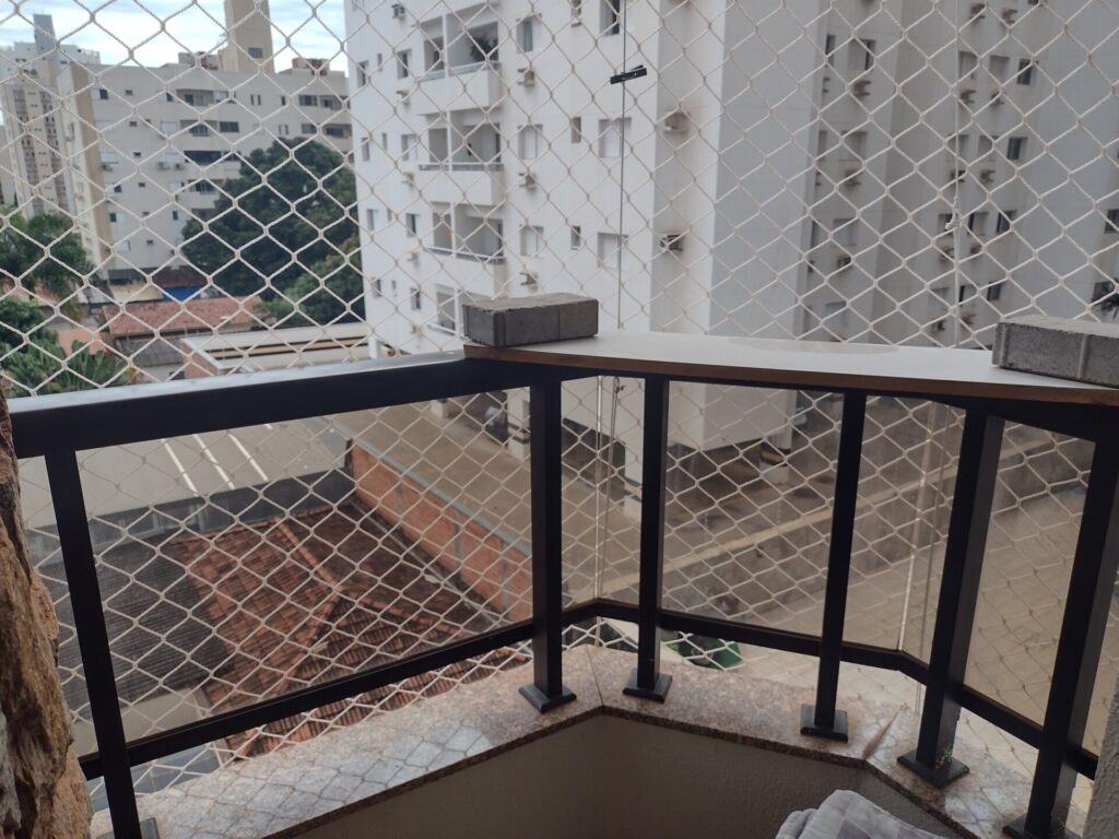 Vende-se Apto de 1 dormitório na Redentora $ 200.000,00