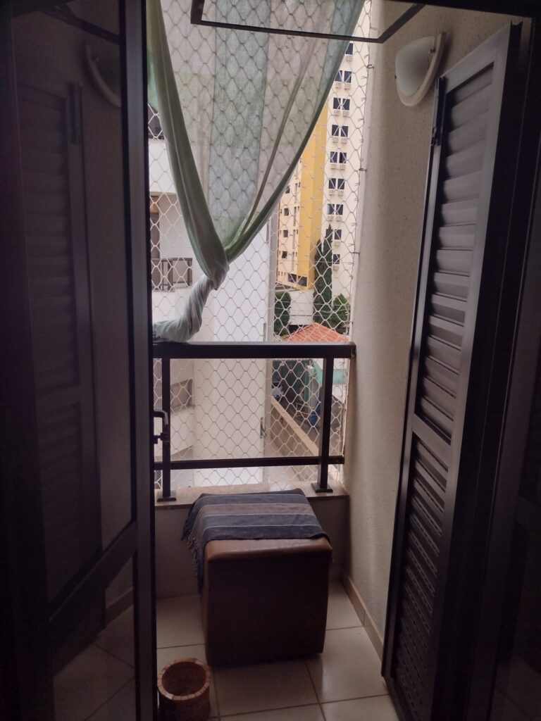 Vende-se Apto de 1 dormitório na Redentora $ 200.000,00