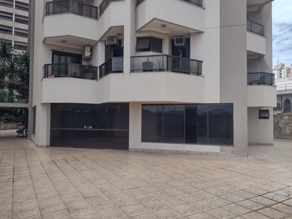 Vende-se Apto de 1 dormitório na Redentora $ 200.000,00