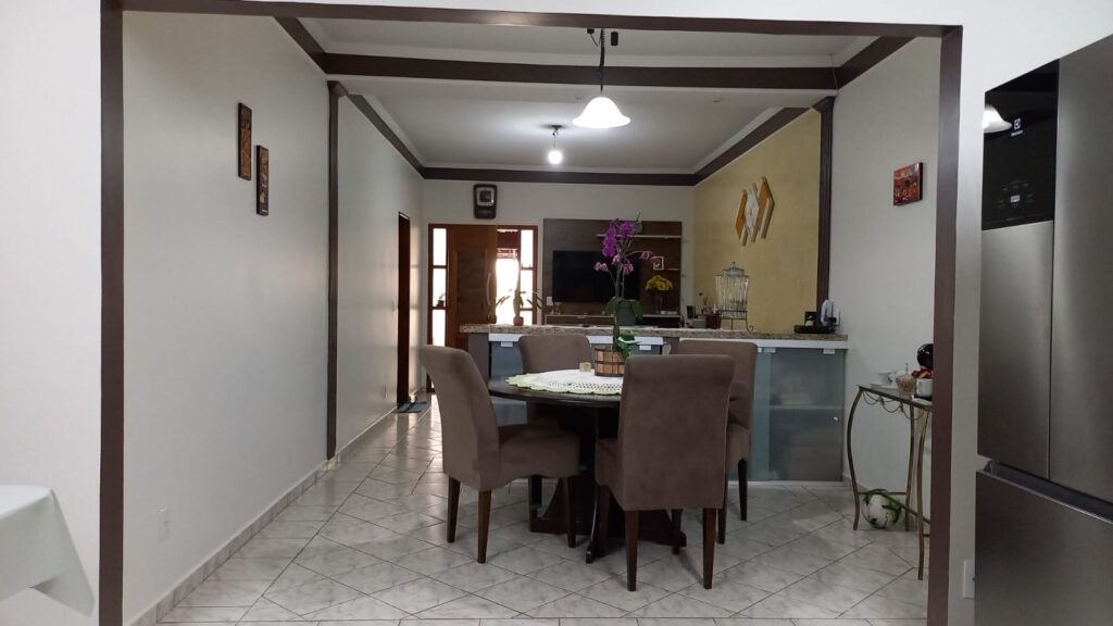 Vende-se casa Jd. Etemp – $ 350.000,00
