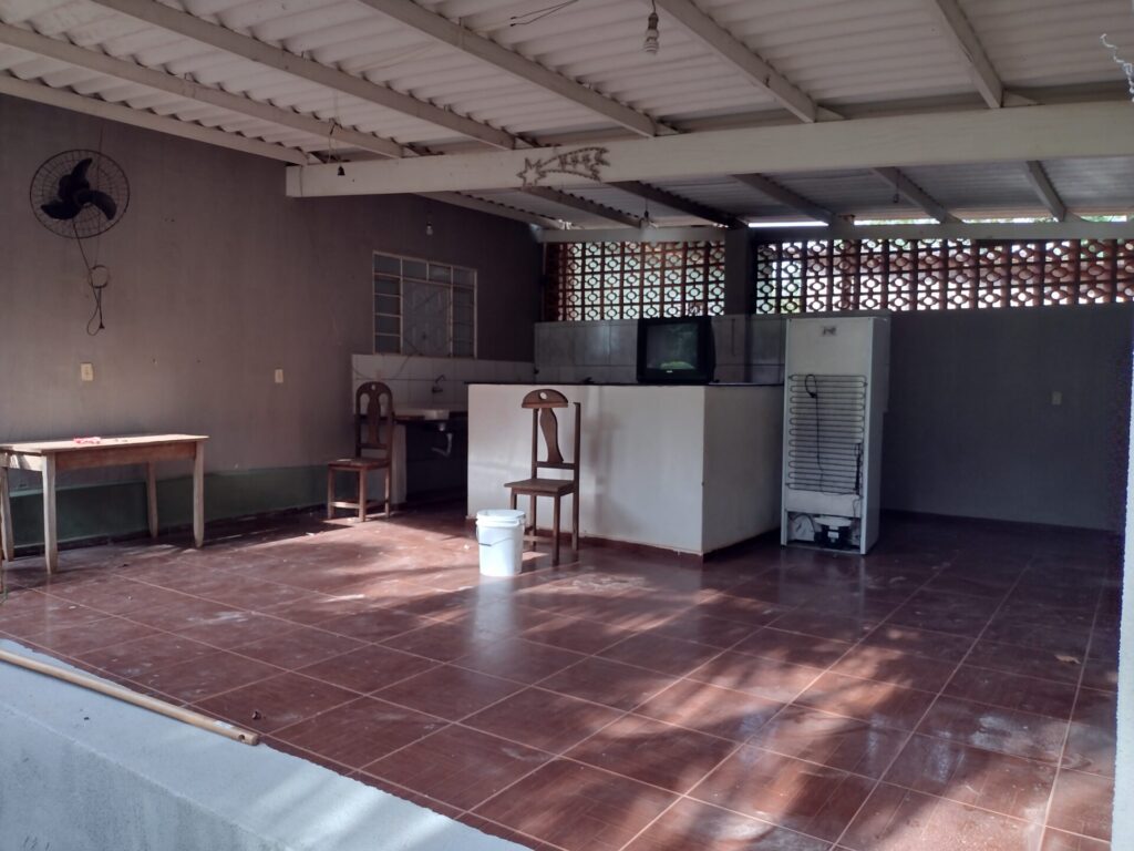 Vende-se Chácara Ipiguá-SP $ 350.000,00