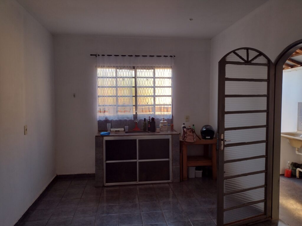 Casa a Venda 3 Dormitórios $ 170.000,00 – Jd. Maria Lucia Casa a Venda 3 Dormitórios $ 170.000,00 – Jd. Maria Lucia
