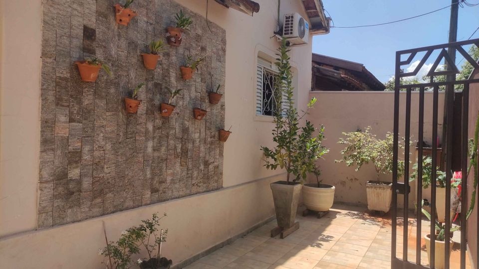 Vende-se Casa Jd. Soraia $ 330.000,00