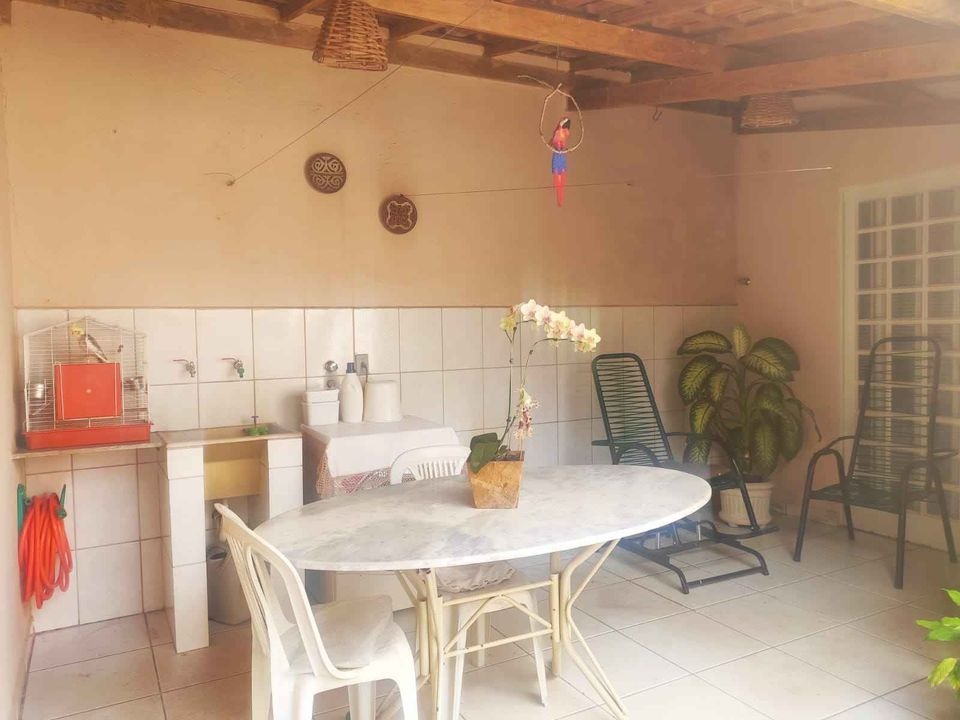 Vende-se Casa Jd. Soraia $ 330.000,00
