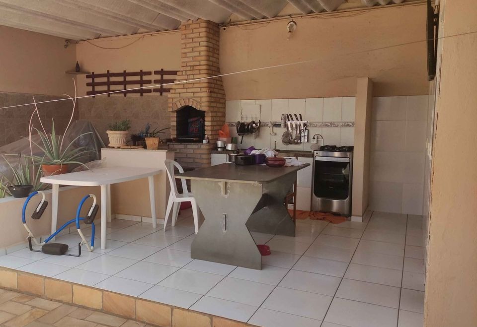 Vende-se Casa Jd. Soraia $ 330.000,00