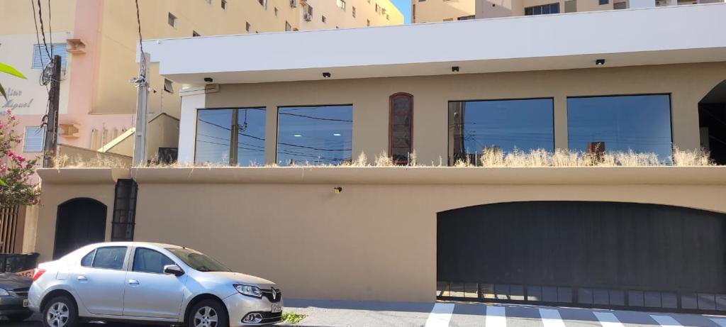 Aluga-se Imóvel Comercial na Redentora – $ 12.000,00