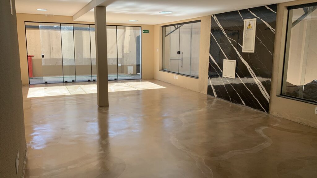 Aluga-se Imóvel Comercial na Redentora – $ 12.000,00