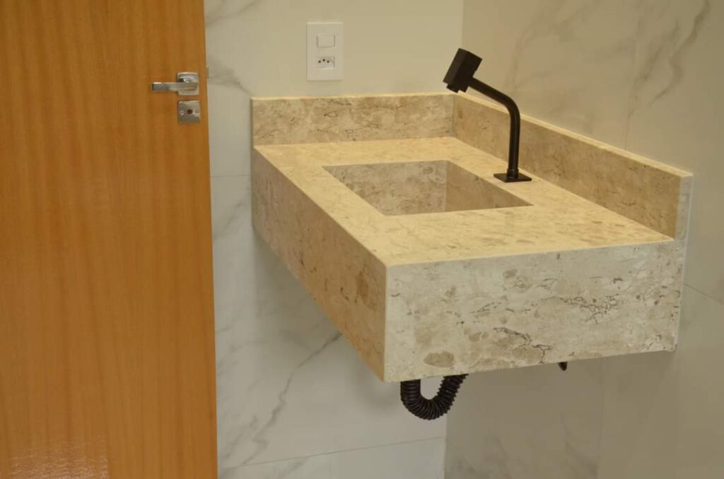 Vende-se Casa Nova em Bady Bassit $ 389.000,00