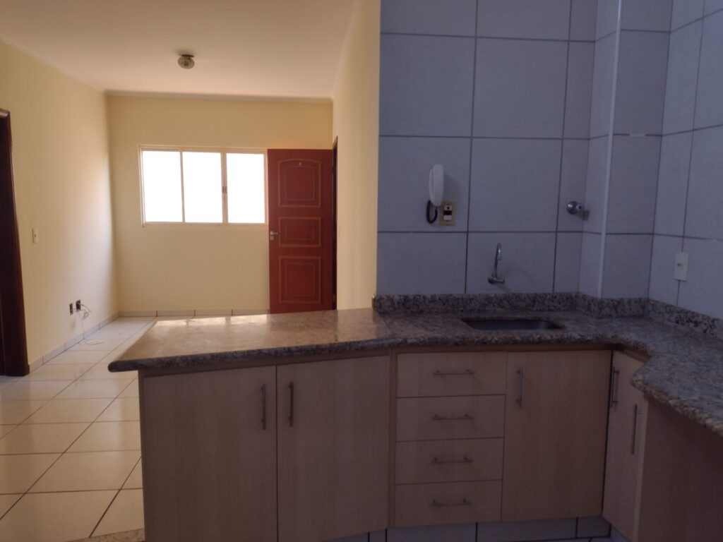 Vende-se Apto Cobertura ( NOVO ) Jd. Antonieta $ 220.000,00