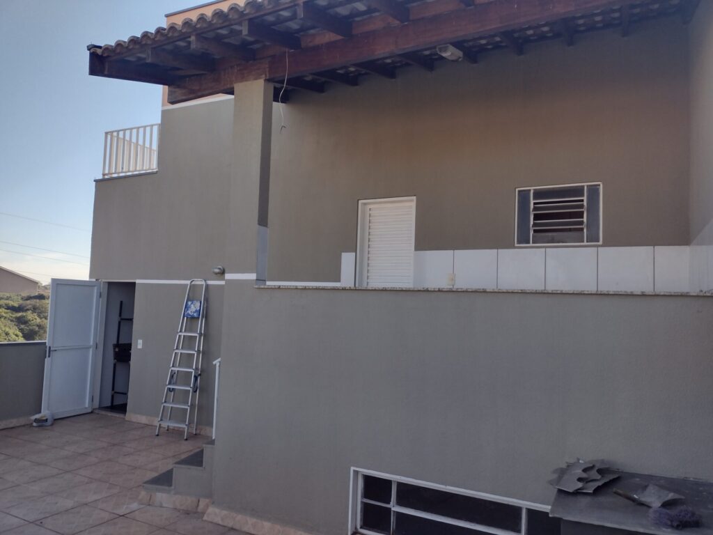 Vende-se Apto Cobertura ( NOVO ) Jd. Antonieta $ 220.000,00