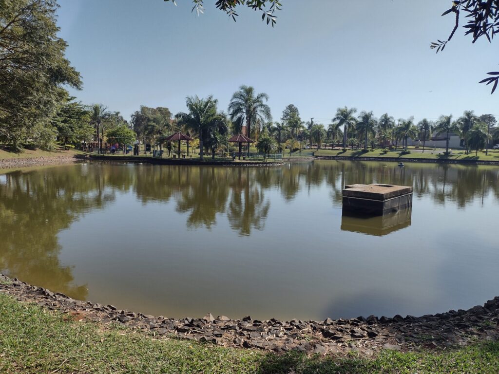Vende-se Terreno Cond. Village la Montagne $ 450.000,00