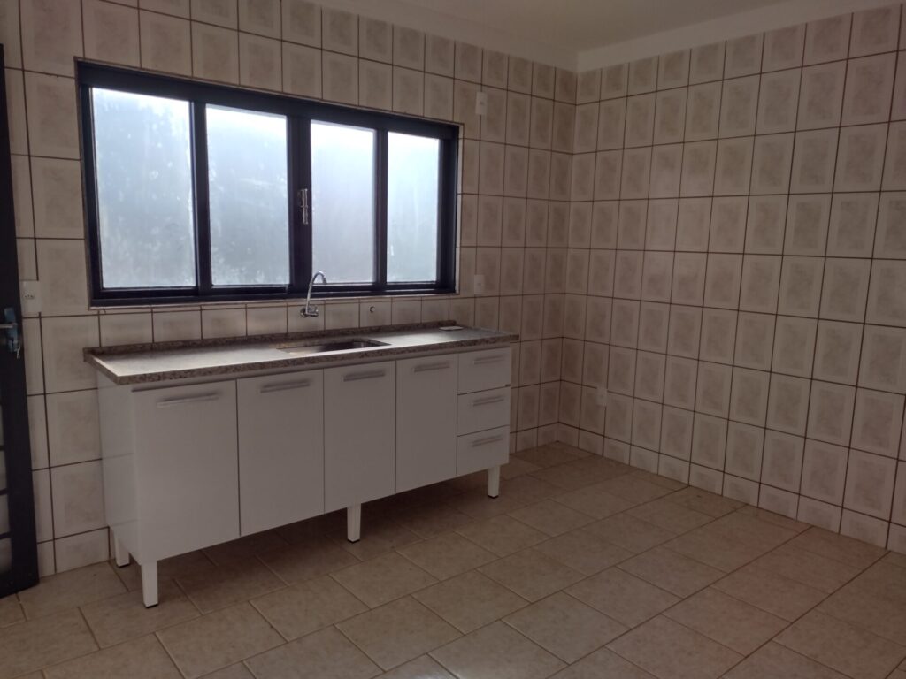 Aluga-se Apartamento 2 Dormitórios na Cidade Jardim $ 1.000,00