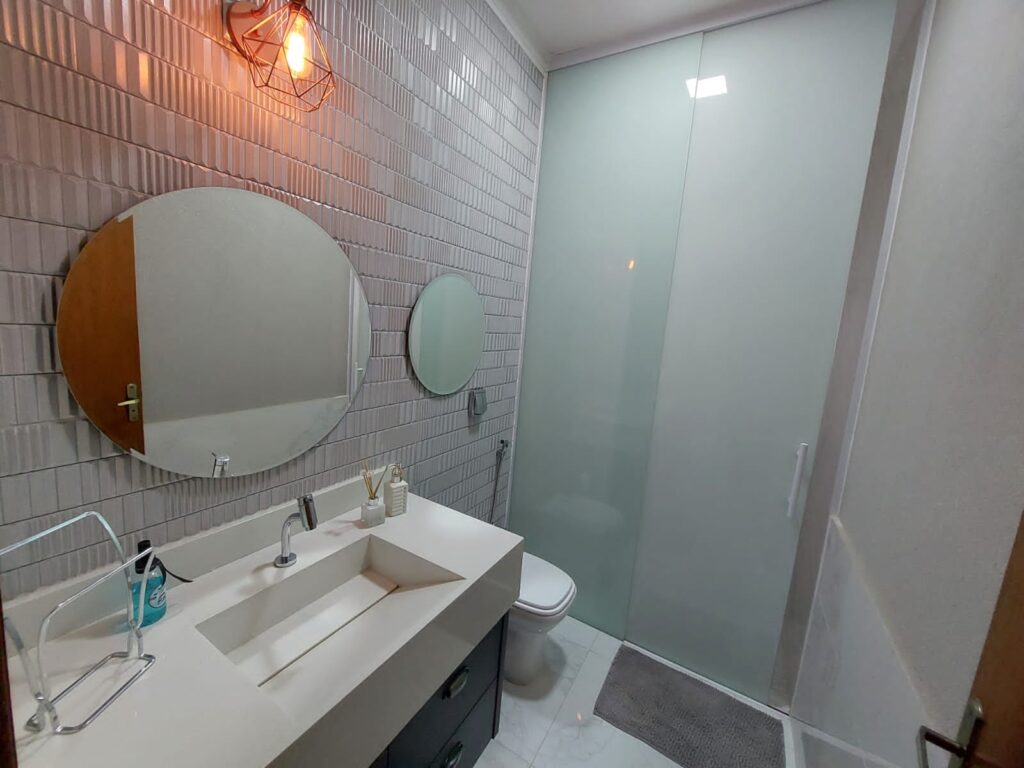 Vende-se Casa Jd. São Pedro ao lado do HB e FAMERP $ 800.000,00 Vende-se Casa Jd. São Pedro ao lado do HB e FAMERP $ 800.000,00