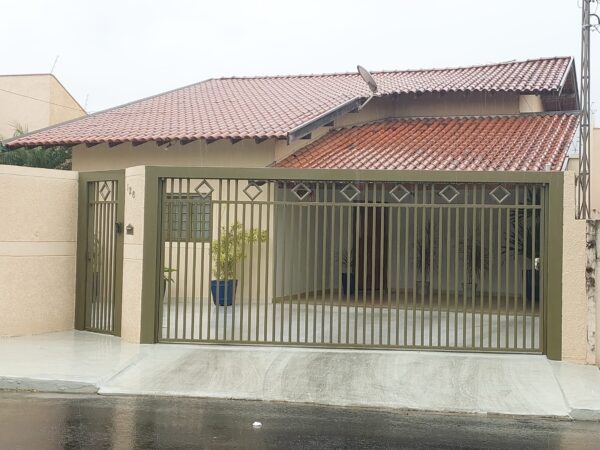 Vende-se Casa Jd. São Pedro ao lado do HB e FAMERP $ 800.000,00