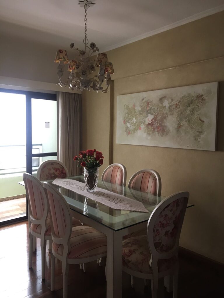 Vende-se Apto Vila Imperial $ 480.000,00