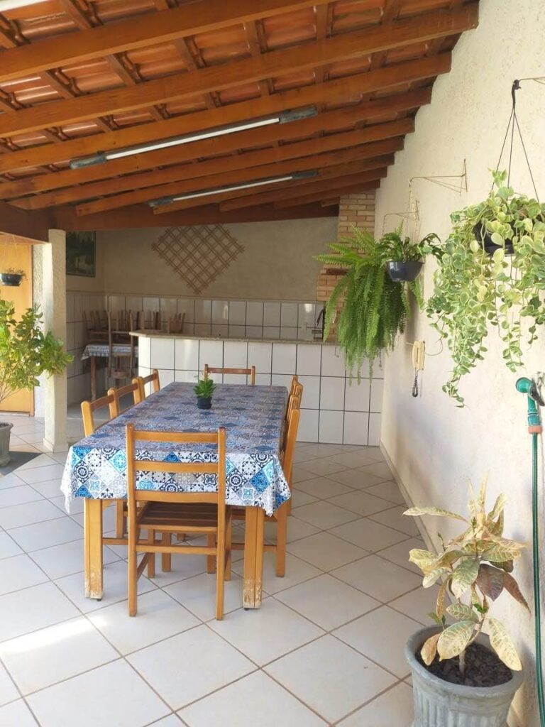 Vende-se Casa Res. Quinta das Paineiras $ 690.000,00