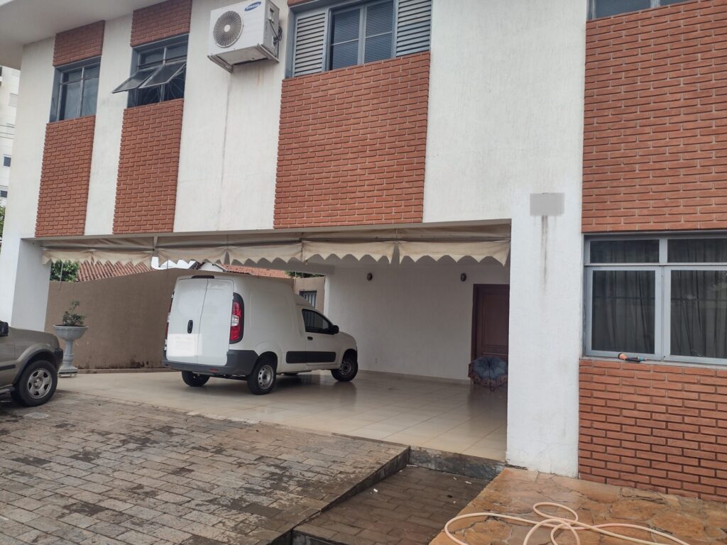 Vende-se Casa Mansour Daud $ 890.000,00