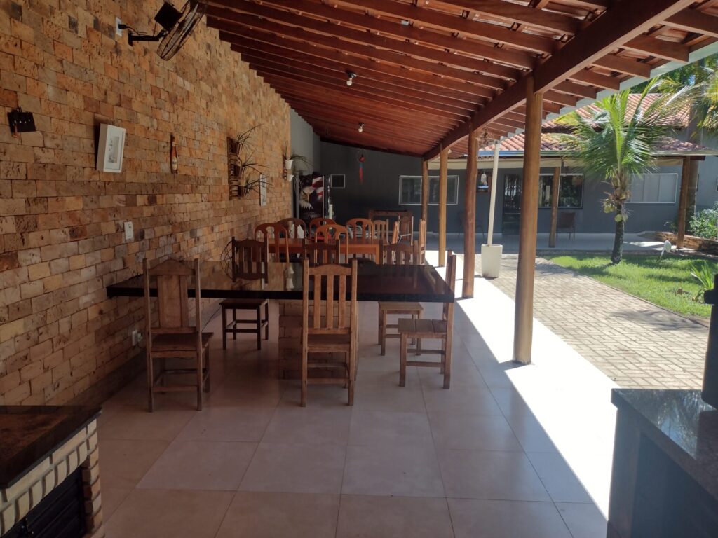 Vende-se Chácara Cond. Fechado Bacuri $ 900.000,00