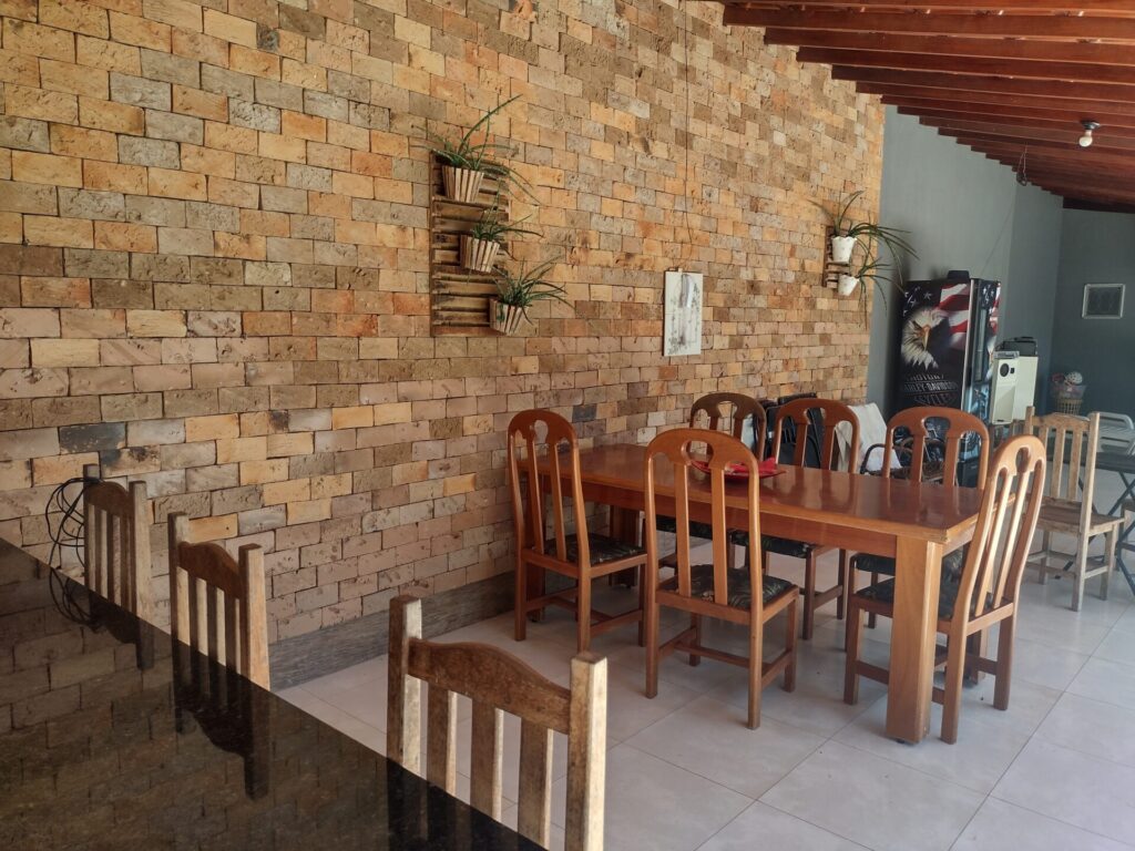 Vende-se Chácara Cond. Fechado Bacuri $ 900.000,00