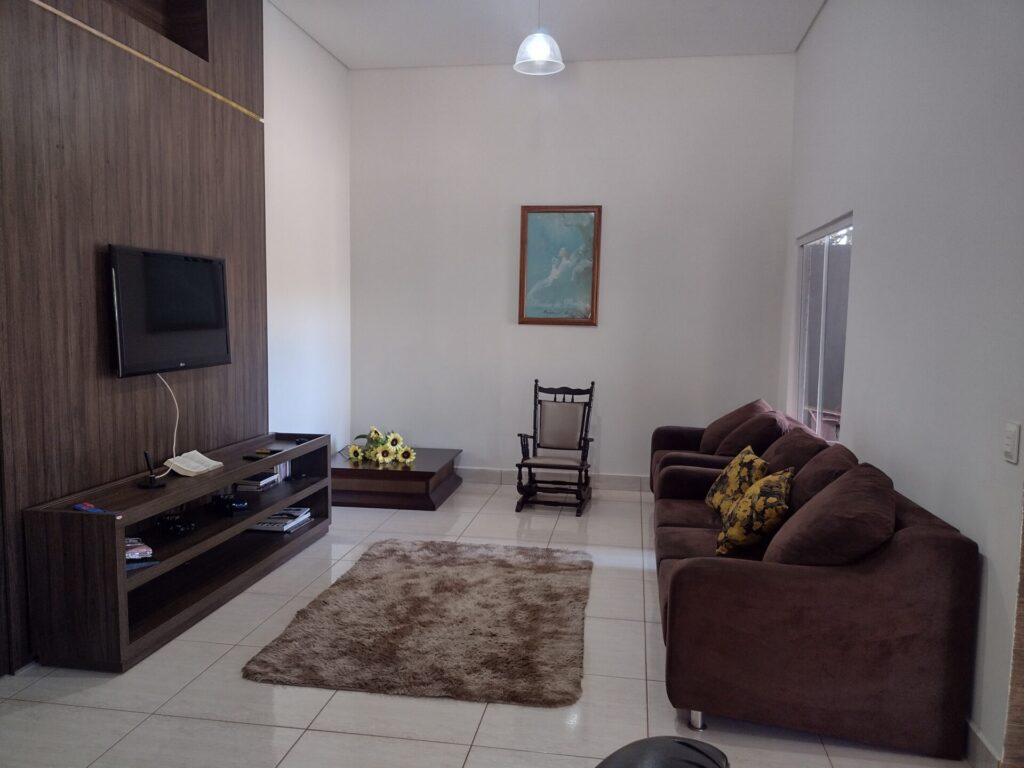 Vende-se Chácara Cond. Fechado Bacuri $ 900.000,00