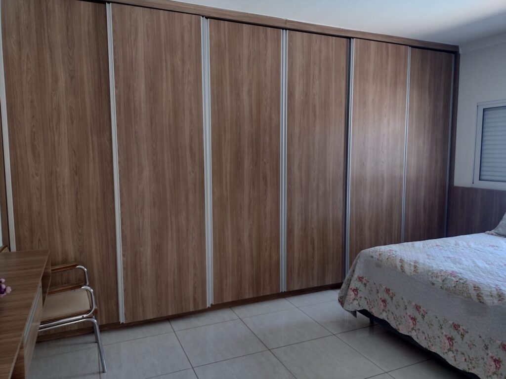 Vende-se Chácara Cond. Fechado Bacuri $ 900.000,00