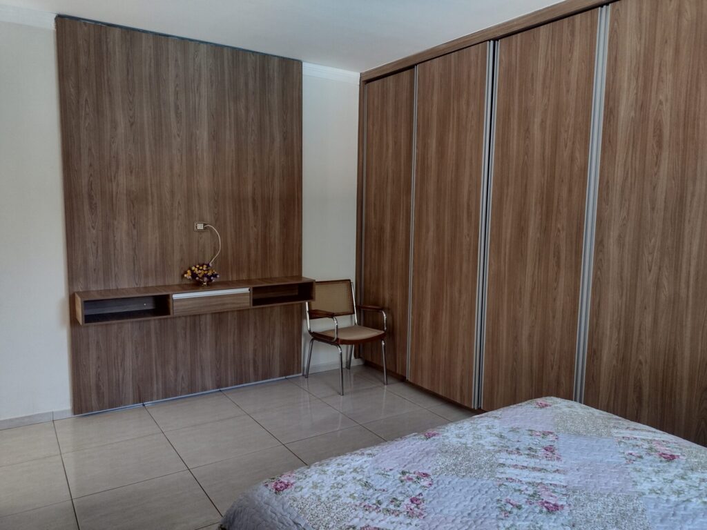 Vende-se Chácara Cond. Fechado Bacuri $ 900.000,00