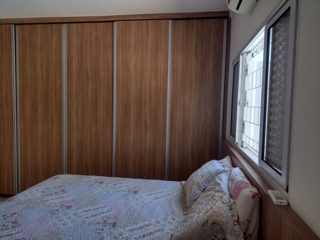 Vende-se Chácara Cond. Fechado Bacuri $ 900.000,00