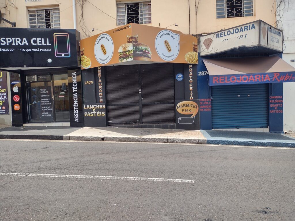 Aluga-se Imóvel comercial no Centro de Rio Preto $ 2.800,00 Aluga-se Imóvel comercial no Centro de Rio Preto $ 2.800,00