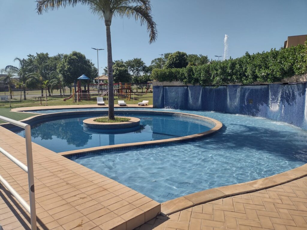 Vende-se casa Cond. Buona Vitta $ 1.350.000,00