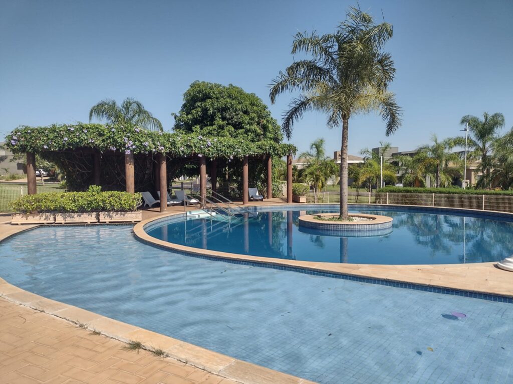 Vende-se casa Cond. Buona Vitta $ 1.350.000,00