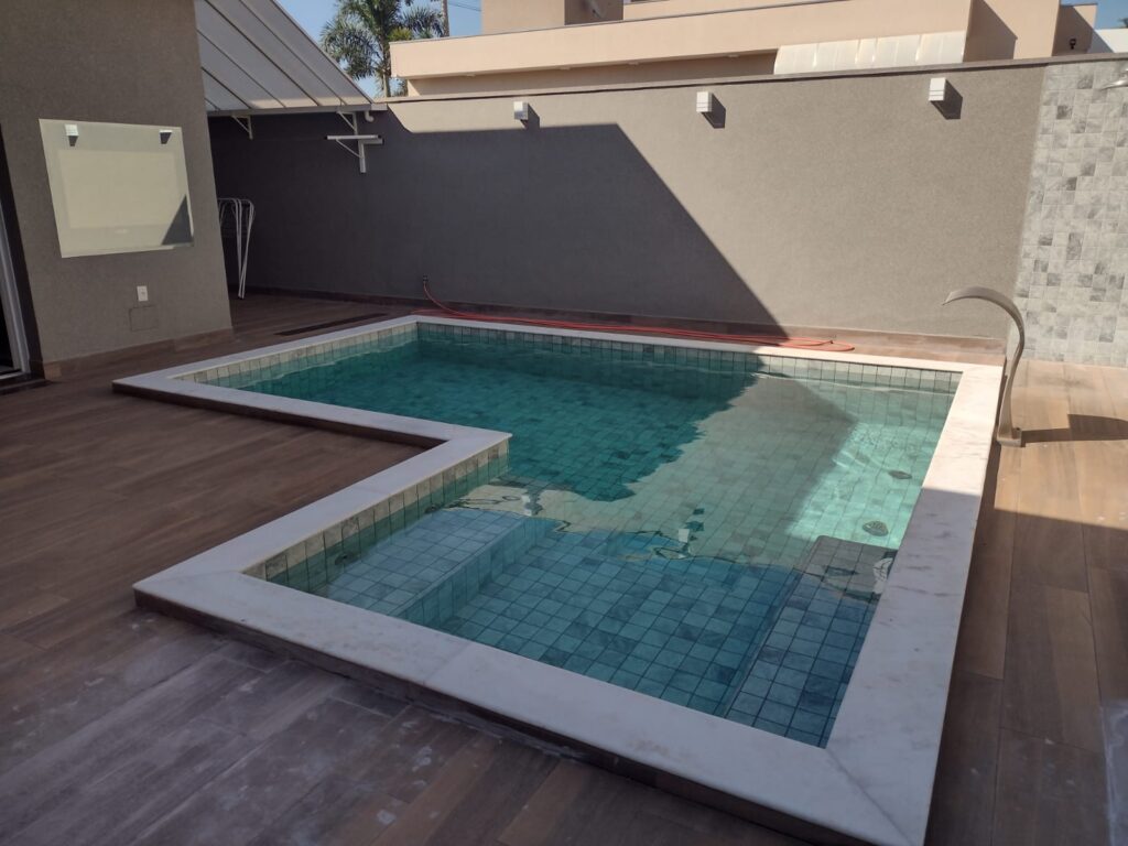 Vende-se casa Cond. Buona Vitta $ 1.350.000,00