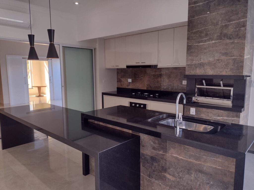 Vende-se casa Cond. Buona Vitta $ 1.350.000,00