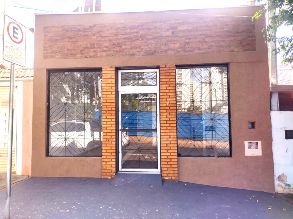 Vende-se imóvel comercial a 200 metros do Plaza Shopping $ 400.000,00