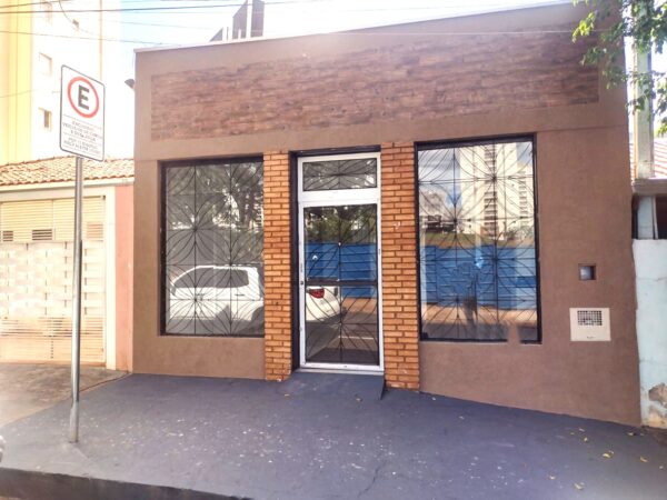 Vende-se imóvel comercial a 200 metros do Plaza Shopping $ 400.000,00