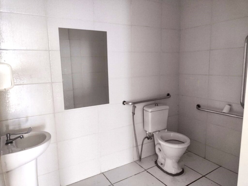 Vende-se imóvel comercial a 200 metros do Plaza Shopping $ 400.000,00