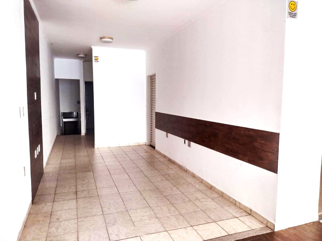 Vende-se imóvel comercial a 200 metros do Plaza Shopping $ 400.000,00