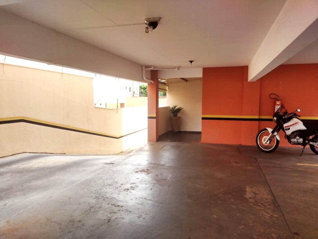 Vende-se apto de 1 dormitório a 200 metros do Shopping Plaza $ 200.000,00