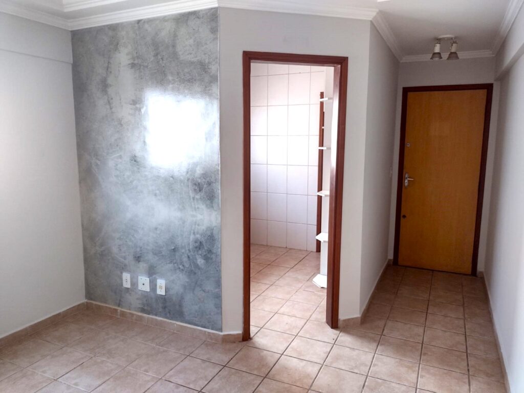 Vende-se apto de 1 dormitório a 200 metros do Shopping Plaza $ 200.000,00