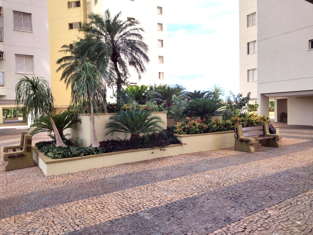 Vende-se Apto Cond. Piazza $ 450.000,00
