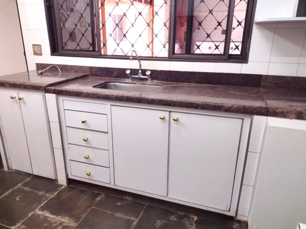 Vende-se casa no Jd. Bosque $ 395.000,00