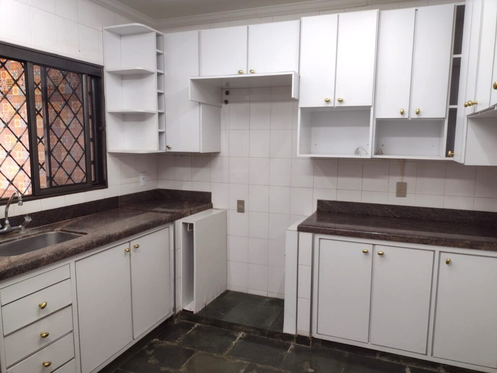 Vende-se casa no Jd. Bosque $ 395.000,00