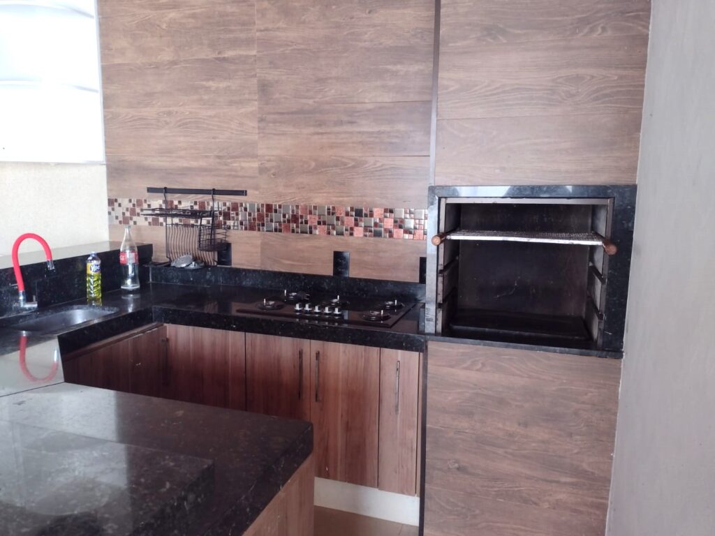 Vende-se casa no Residencial Palestra $ 395.000,00