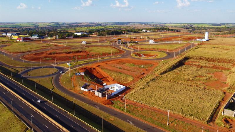 Vende-se Terreno Comercial/Industrial $ 370.000,00 Vende-se Terreno Comercial/Industrial $ 370.000,00