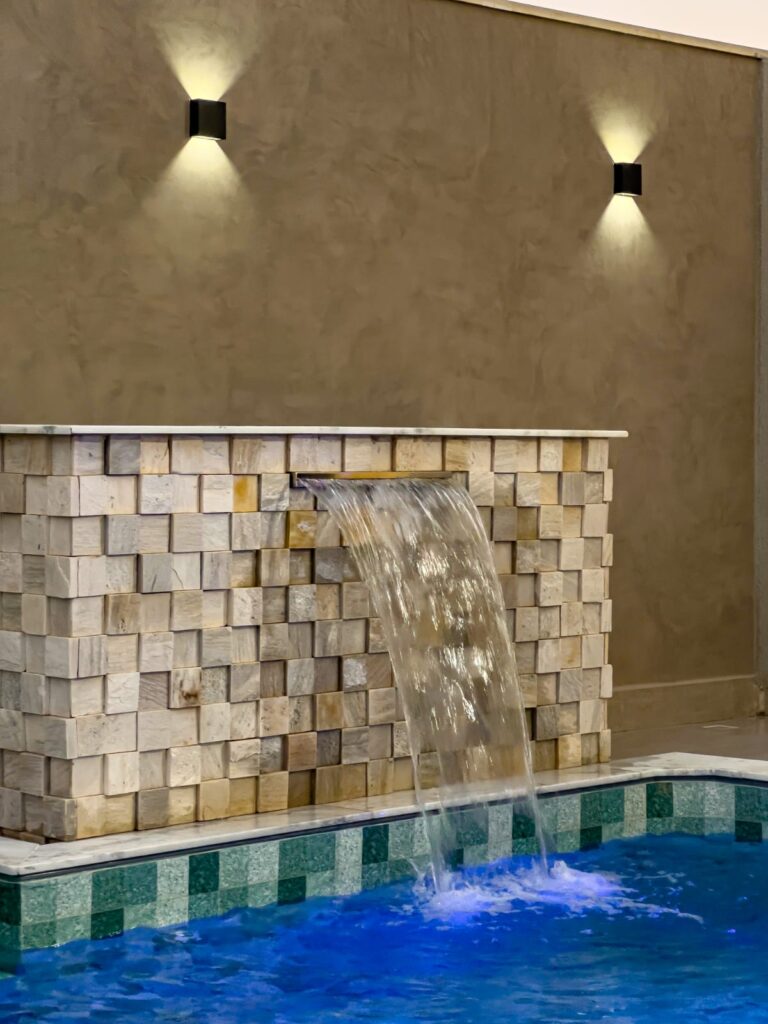 Vende-se casa cond. Maria Júlia $ 1.200.000,00