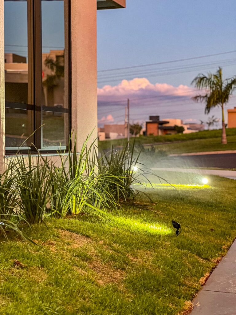 Vende-se casa cond. Maria Júlia $ 1.200.000,00