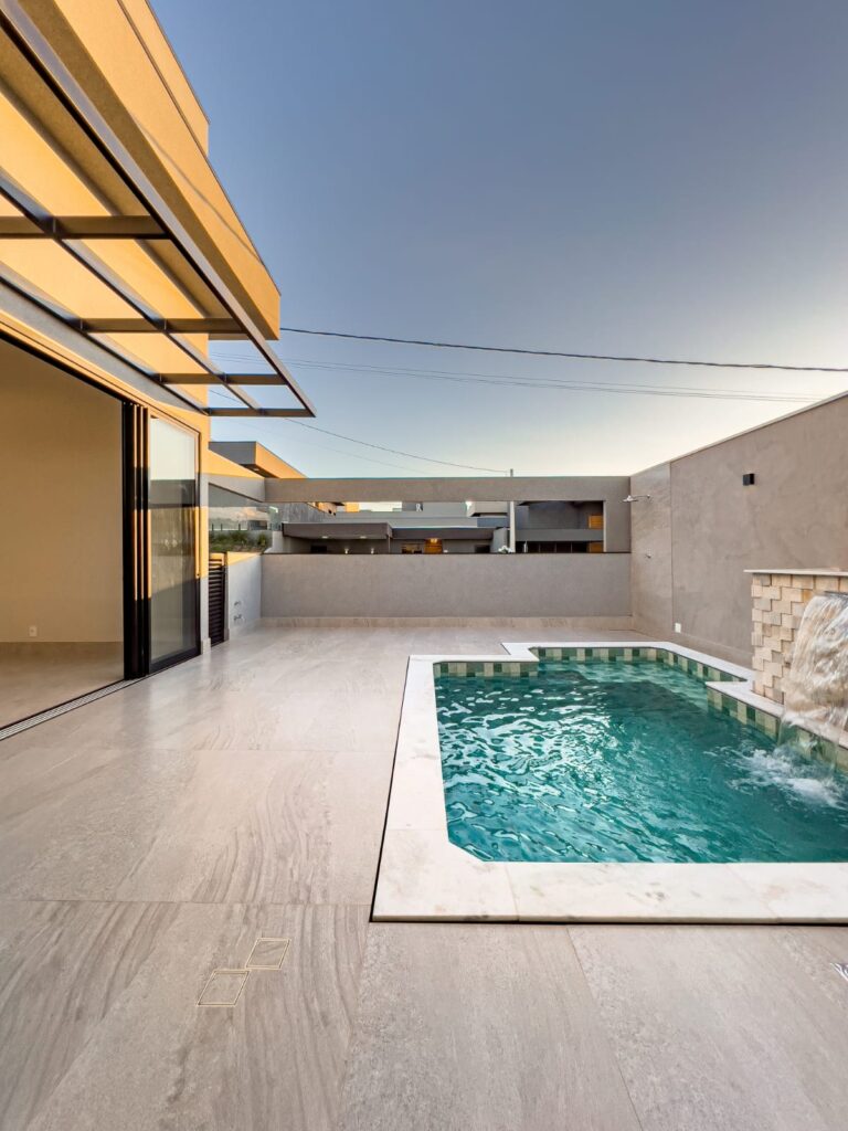 Vende-se casa cond. Maria Júlia $ 1.200.000,00