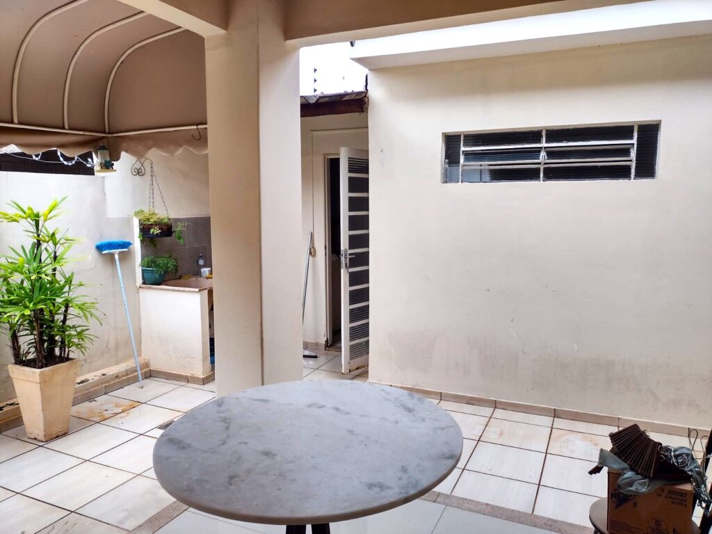 Vende-se casa comercial na Boa Vista $ 500.000,00 Vende-se casa comercial na Boa Vista $ 500.000,00
